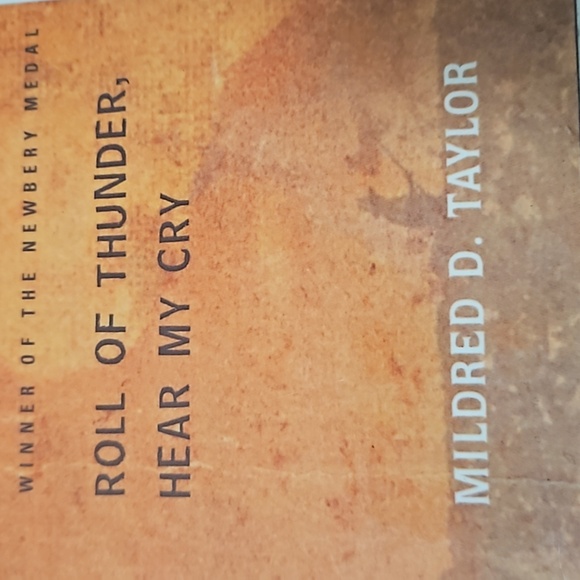 Roll Of Thunder Hear Me Cry ☆ Book - Picture 2 of 8